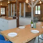 Dom wakacyjny 3 Bedroom Gorgeous In