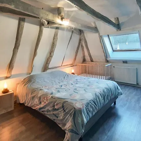 Dom wakacyjny 3 Bedroom Gorgeous In Cénac-et-Saint-Julien